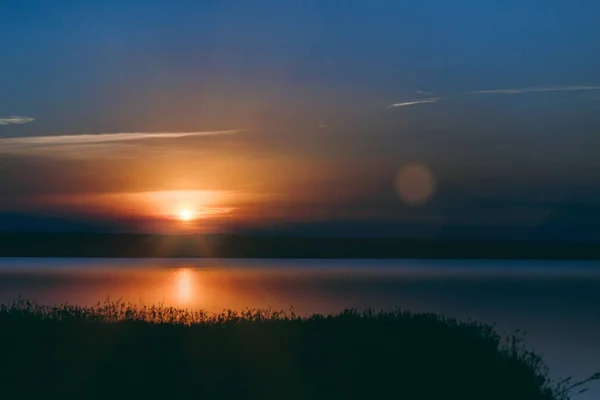 Piękny krajobraz, zachód słońca i morza — Zdjęcie stockowe