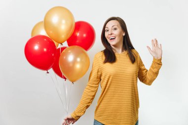 Güzel beyaz eğlence genç mutlu kadın ile sarı giysili