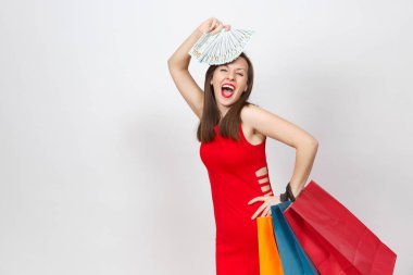 Kırmızı dre çekici çekicilik moda genç kahverengi saçlı kadın