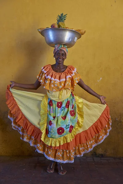 Fruit sellers of Cartagena in Colombia — Stock Photo, Image