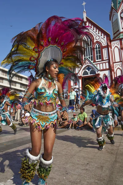 Grupo de danza tobas — Foto de Stock