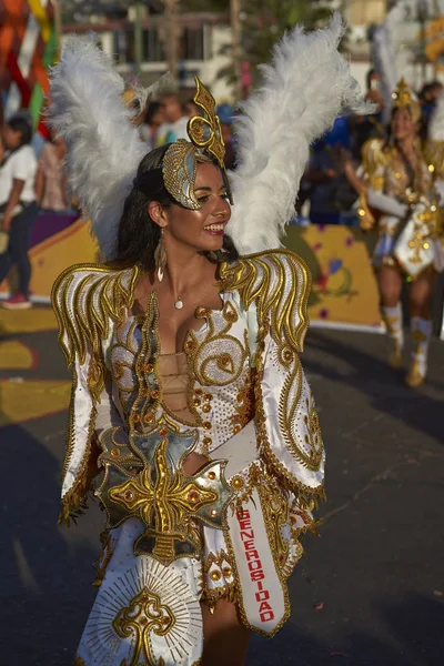 Diablada-Tänzerin beim Karneval in Arica — Stockfoto