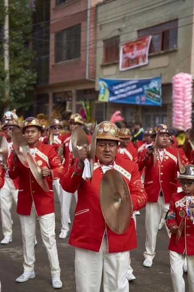 Banda de Morenada en el Carnaval de Oruro — Foto de Stock