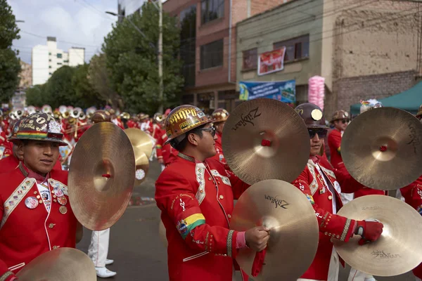 Banda de Morenada en el Carnaval de Oruro — Foto de Stock