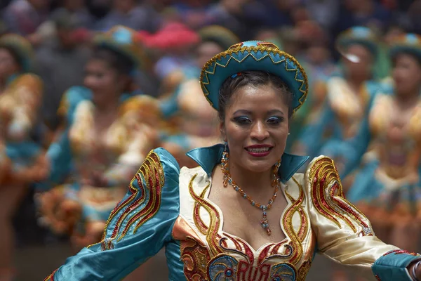 Caporales dansare vid Oruro karnevalen — Stockfoto