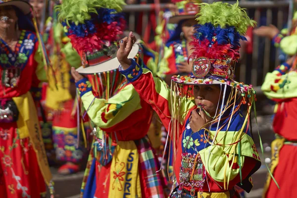 Tinkus χορευτές στο Oruro Καρναβάλι — Φωτογραφία Αρχείου