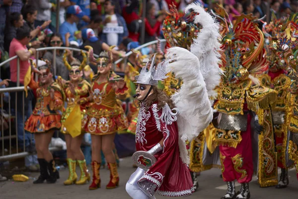 Танцевальная группа Diablada на карнавале Оруро — стоковое фото