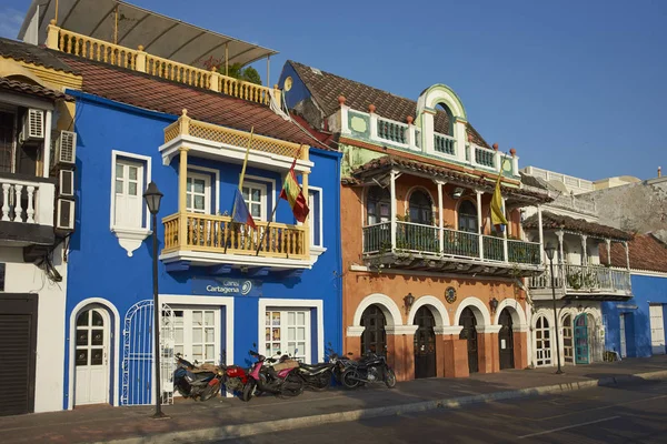 Kleurrijke gebouwen van Cartagena, Colombia. — Stockfoto