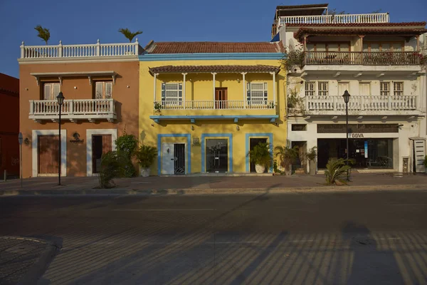 Edifícios coloridos de Cartagena, Colômbia . — Fotografia de Stock
