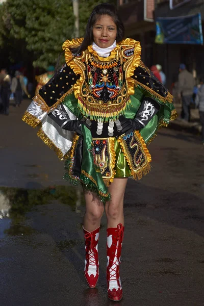 Dançarina de Diablada no Carnaval de Oruro — Fotografia de Stock