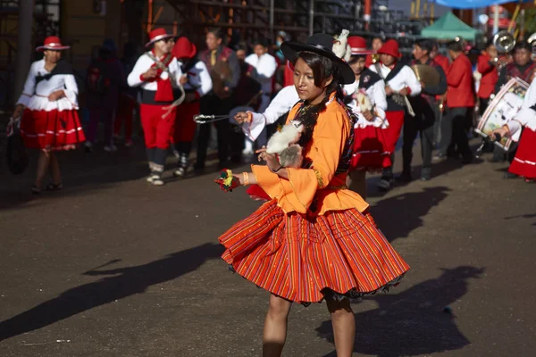 Llamerada χορευτές στο Oruro Καρναβάλι — Φωτογραφία Αρχείου