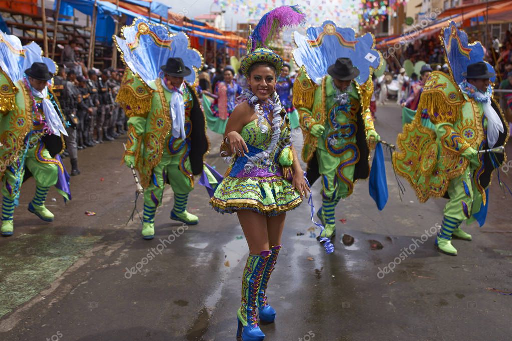 Morenada dance group at the Oruro Carnival – Stock ...