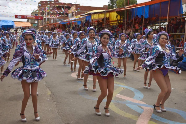 Grupo de dança Caporales no Carnaval de Oruro — Fotografia de Stock