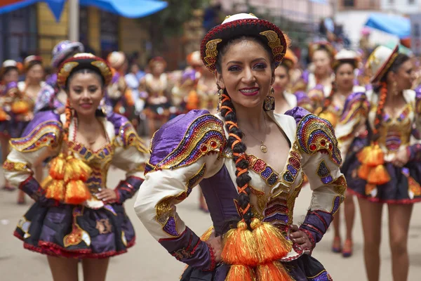 Caporales dansers op het carnaval van Oruro — Stockfoto