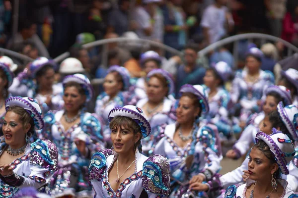 Caporales dansçılar: Oruro karnavalında — Stok fotoğraf