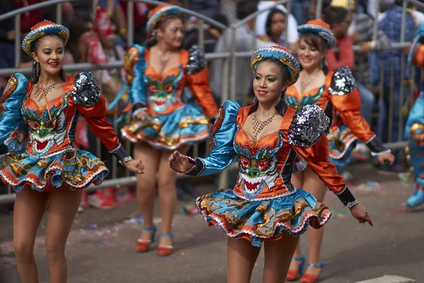 Caporales grupy tanecznej w karnawału Oruro — Zdjęcie stockowe