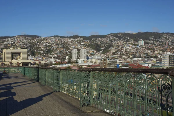 Valparaiso vanaf Mirador Baron — Stockfoto