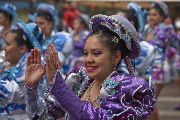 Парад в честь Дня независимости Боливии — стоковое фото