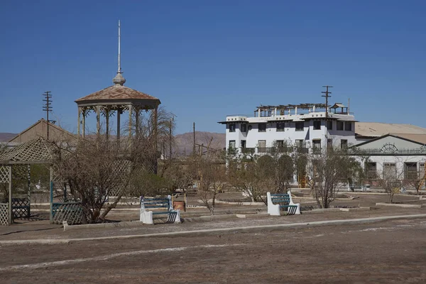 Verlaten mijnstadje in de Atacama woestijn — Stockfoto