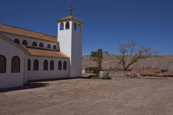 Igreja no deserto do Atacama — Fotografia de Stock