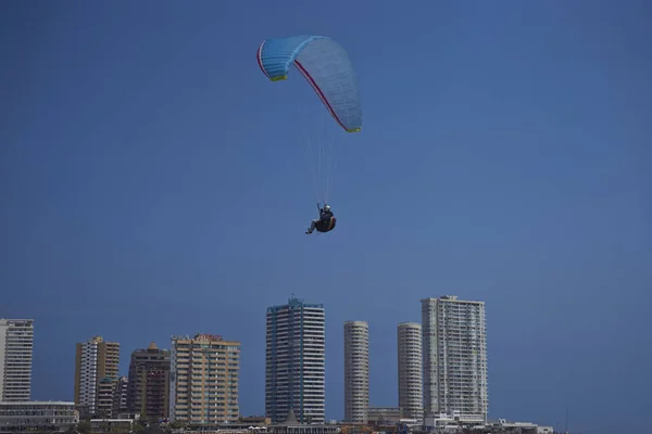 Paragliding v Iquique — Stock fotografie