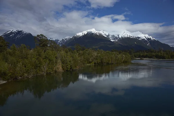 Río Yelcho Región Aysén Sur Chile Gran Cuerpo Agua Dulce — Foto de Stock