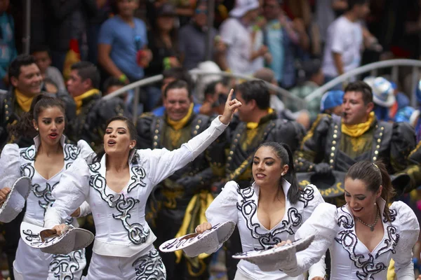 Oruro Bolivia Luty 2017 Tancerze Caporales Ozdobnych Kostiumach Paradujący Górniczym — Zdjęcie stockowe