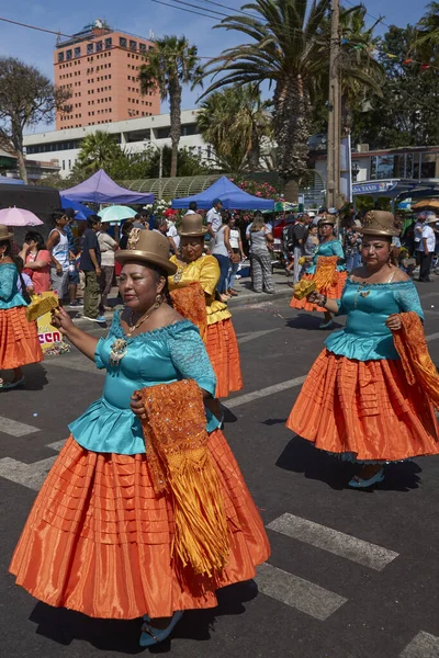 Arica Chile Fevereiro 2017 Grupo Dança Morenada Apresentando Durante Desfile — Fotografia de Stock