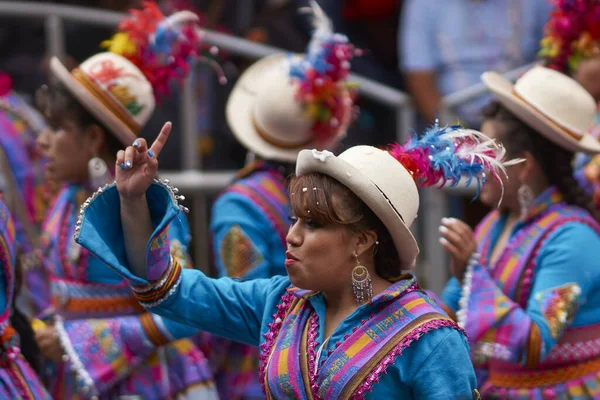 Оруро Боливия Февраля 2017 Года Традиционные Народные Танцоры Декоративных Костюмах — стоковое фото