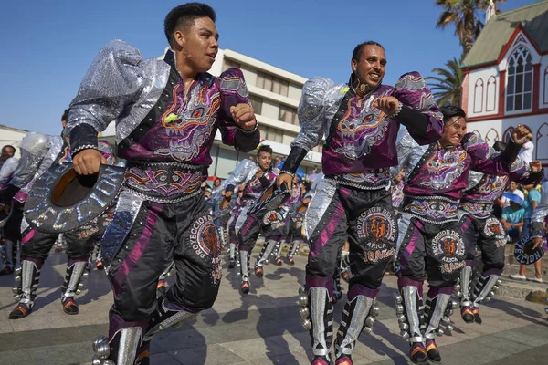 Arica Chile Februar 2017 Caporales Tanzgruppe Kunstvollen Kostümen Beim Alljährlichen — Stockfoto