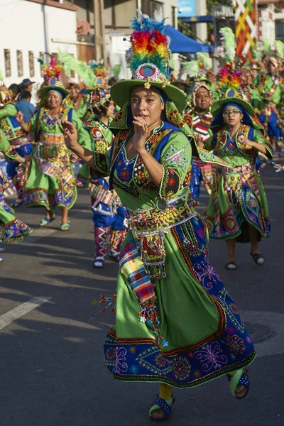Arica Chile Fevereiro 2017 Dançarinos Tinkus Vestidos Com Trajes Ornamentados — Fotografia de Stock