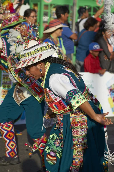 Arica Chile Fevereiro 2017 Dançarinos Tinkus Vestidos Com Trajes Ornamentados — Fotografia de Stock