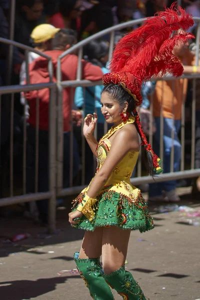 Oruro Bolívia Fevereiro 2017 Grupo Dança Morenada Trajes Coloridos Desfilando — Fotografia de Stock
