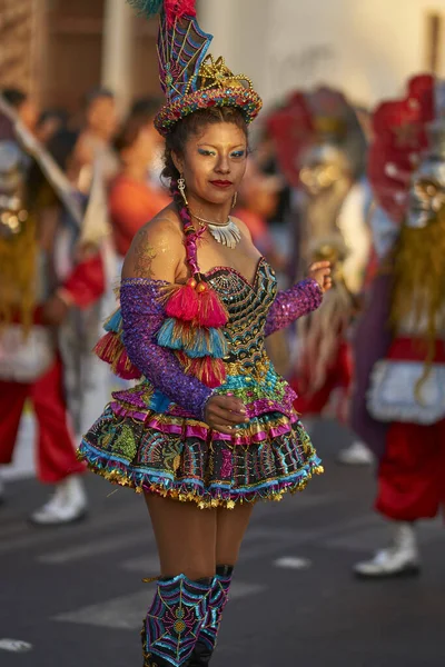 Arica Chile Febrero 2017 Bailarina Morenada Actuando Durante Desfile Callejero — Foto de Stock