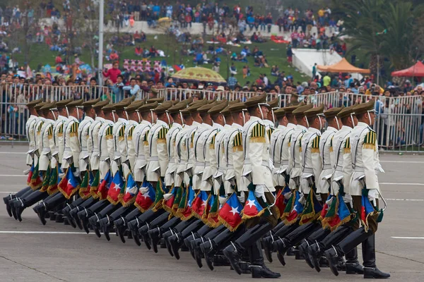 Santiago Chile Septiembre 2015 Marzo Pasado Por Carabinero Desfile Militar — Foto de Stock