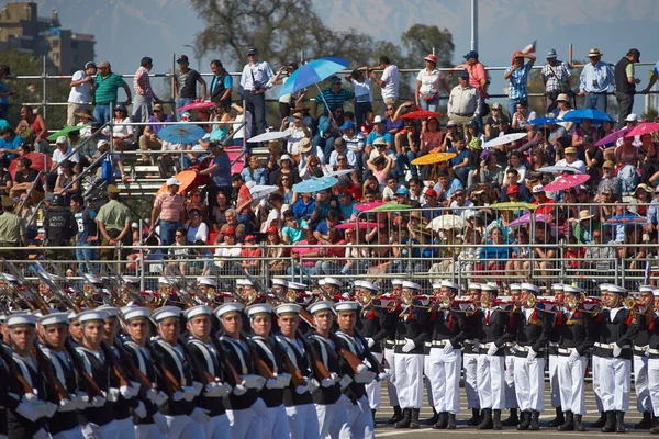 Santiago Chile Septiembre 2016 Miembros Armada Chile Marchan Durante Desfile —  Fotos de Stock