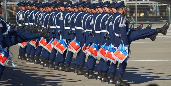 Santiago Kind September 2016 Leden Van Chileense Luchtmacht Marcheren Voorbij — Stockfoto
