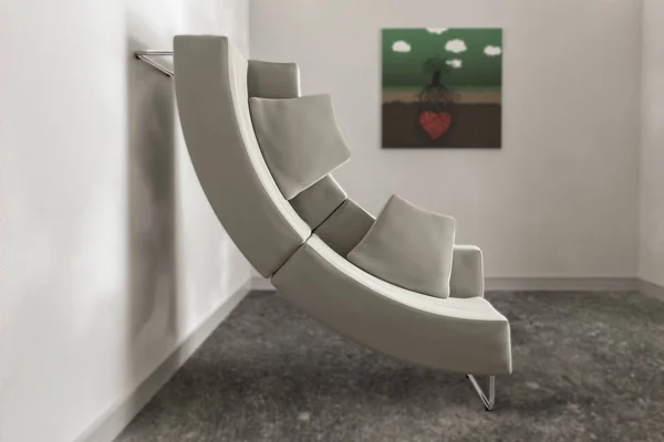 Curved sofa — 图库照片