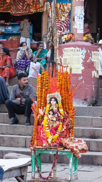 Varanasi India March 2015 Temporary Shrine Demoness Holika Shores Ganges — Stock Photo, Image