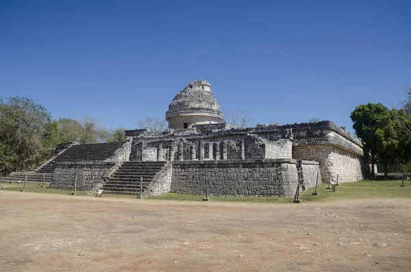 Observatorio en Chichén Itzá —  Fotos de Stock