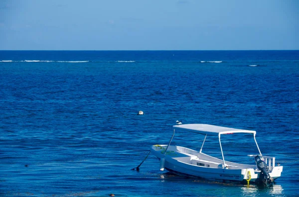 Barco Pequeño Mar Caribe — Foto de Stock
