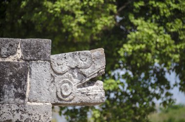 Chichen Itza: Yılan kafa Venüs platformu