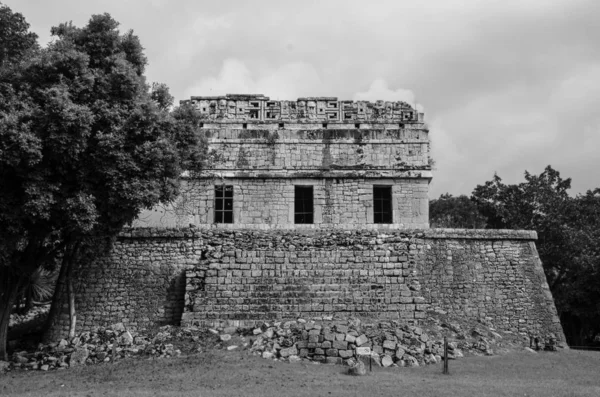 Chichen Itza Red House — Stock Photo, Image