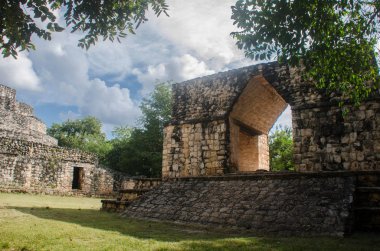 Ek Balam, Yucatan: Maya yay