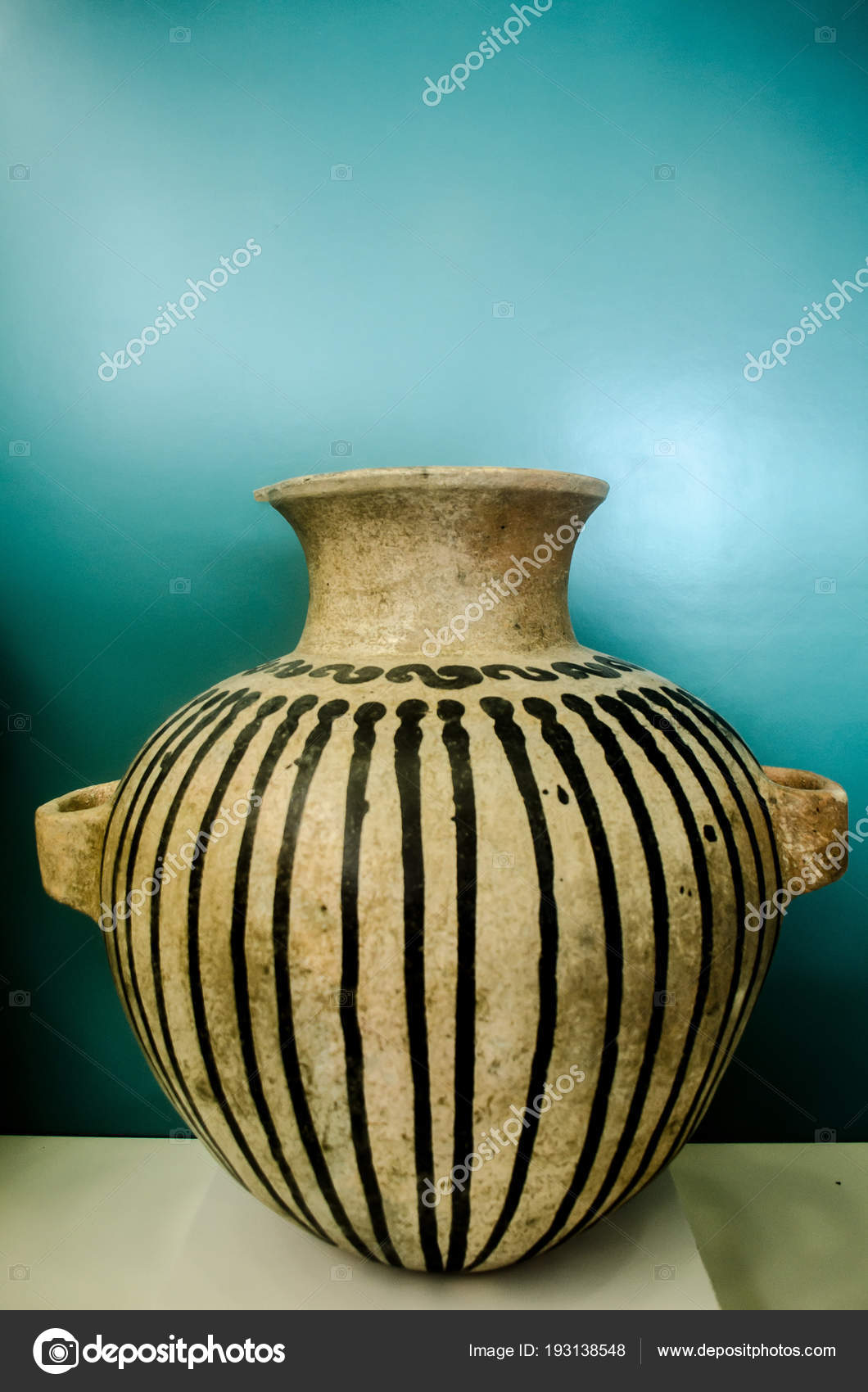 Anient Mayan Vase Of Mexico Stock Photo C Mardozlule Gmail Com