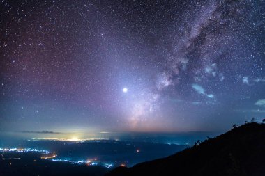 fantastik yıldızlı gökyüzü