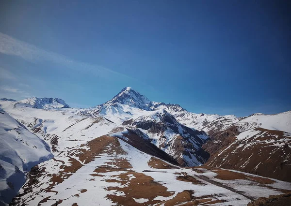 Snow Capped Mountains Georgia Kazbegi Winter Landscape — Stock Photo, Image