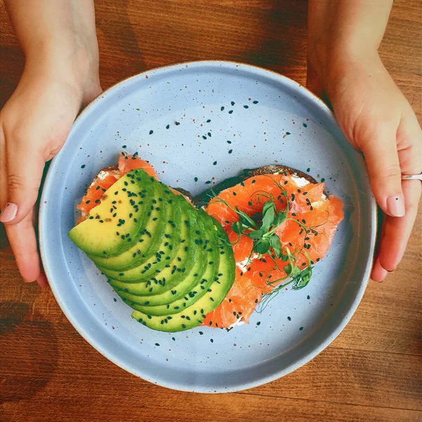Heart Shaped Toast Avocado Salmon Blue Plate — 스톡 사진