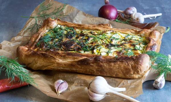 Kabak pasta dereotu ve ekşi krema ile harika ev yapımı