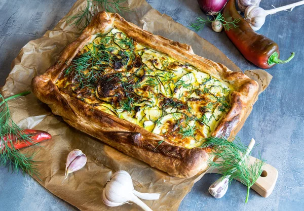 Kabak pasta dereotu ve ekşi krema ile harika ev yapımı